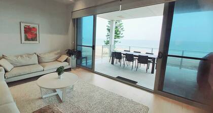 Apartment Coastal Luxe Moana