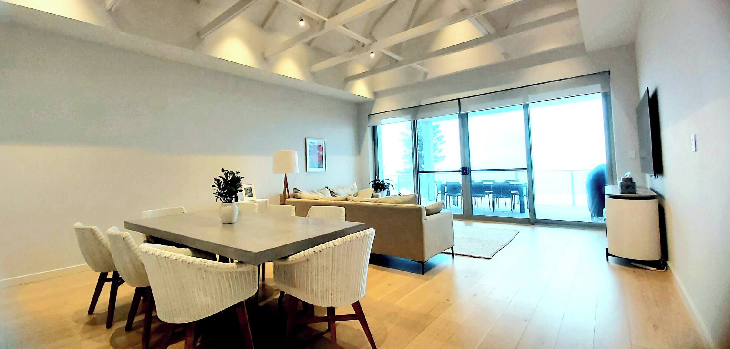 Apartment, 3 Bedrooms, Accessible | Dining room