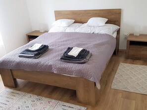 2 Schlafzimmer, Internetzugang