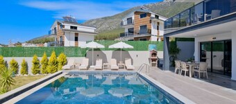 Vacation home Sunaz by Interhome