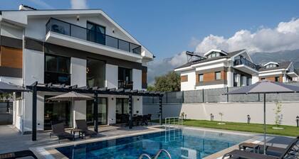 Tolle Villa in Ölüdeniz mit Kinderpool by Interhome