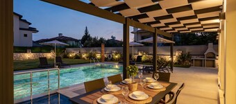 Tolle Villa in Ölüdeniz mit Kinderpool by Interhome