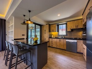 Fridge, microwave, oven, dishwasher