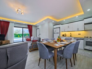 Dining - Villa in der Natur by Interhome (Ölüdeniz)