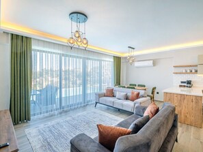 TV - Villa mit Infinity in Fethiye Faralya by Interhome (Ölüdeniz)