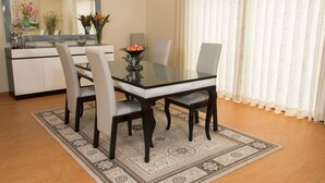 Dining - Elegantes Haus in Santana mit Garten und Grill by Interhome (Santana (Madeira))