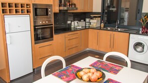 Private kitchen - Elegantes Haus in Santana mit Garten und Grill by Interhome (Santana (Madeira))