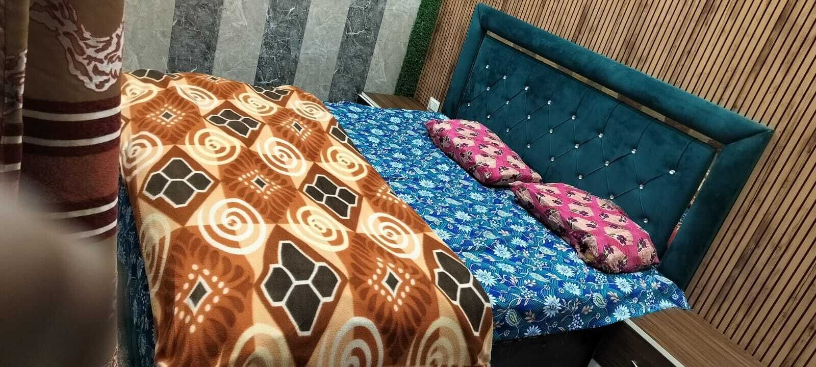 Luxury Room | Rollaway beds, free WiFi, bed sheets