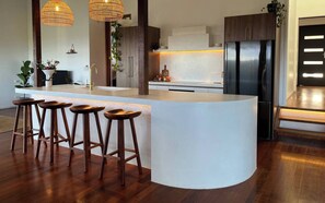 House, 2 Bedrooms, Balcony | Interior - Surrounded by Nature With Panoramic Mountain Views (Lower Beechmont)