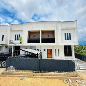 Exterior - Yusuf Baba Shortlets (Abuja)
