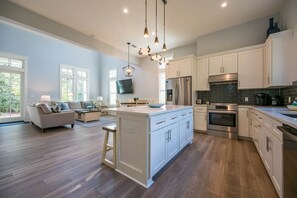 Fridge, microwave, oven, stovetop - Sale~30A Hideaway~15 Min Beach Walk~2 Comm Pools-Beach Gear (Santa Rosa Beach)