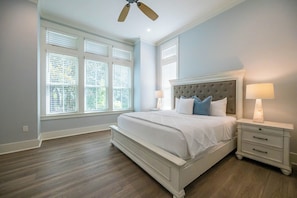 4 Schlafzimmer, Bügeleisen/Bügelbrett, kostenloses WLAN, Bettwäsche