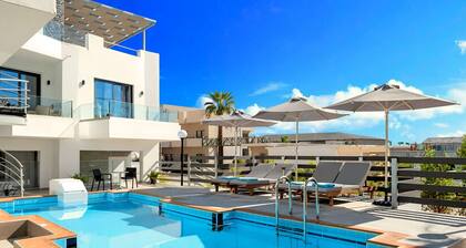 Pnoe Beachside Suite by Interhome