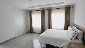 House, 5 Bedrooms | 5 bedrooms