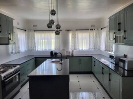 Hus - 5 sovrum | Interiör