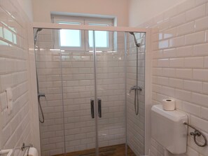 Bathroom - 100 Meter vom Strand by Interhome (Zamardi)
