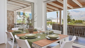 Dining - Villa Allegra ist ein modernes Designhaus by Interhome (Castellammare del Golfo)