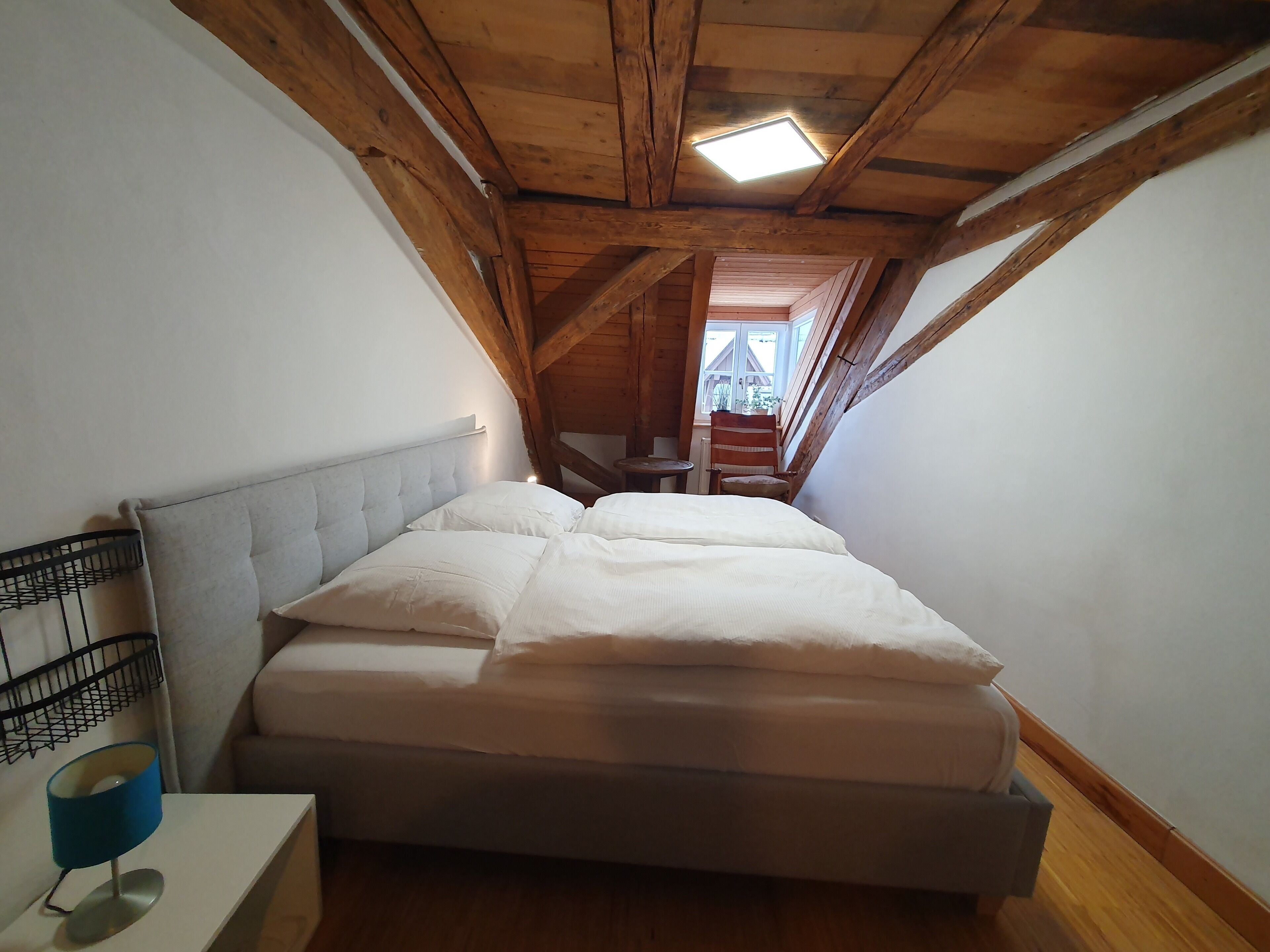 Fer et planche à repasser, Wi-Fi, draps fournis