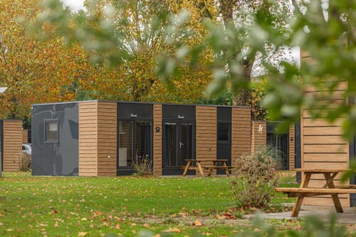 Cube | stijlvol en licht 4 persoons chalet