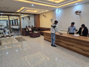 Lobby - Hotel The Castle Inn (Varanasi)