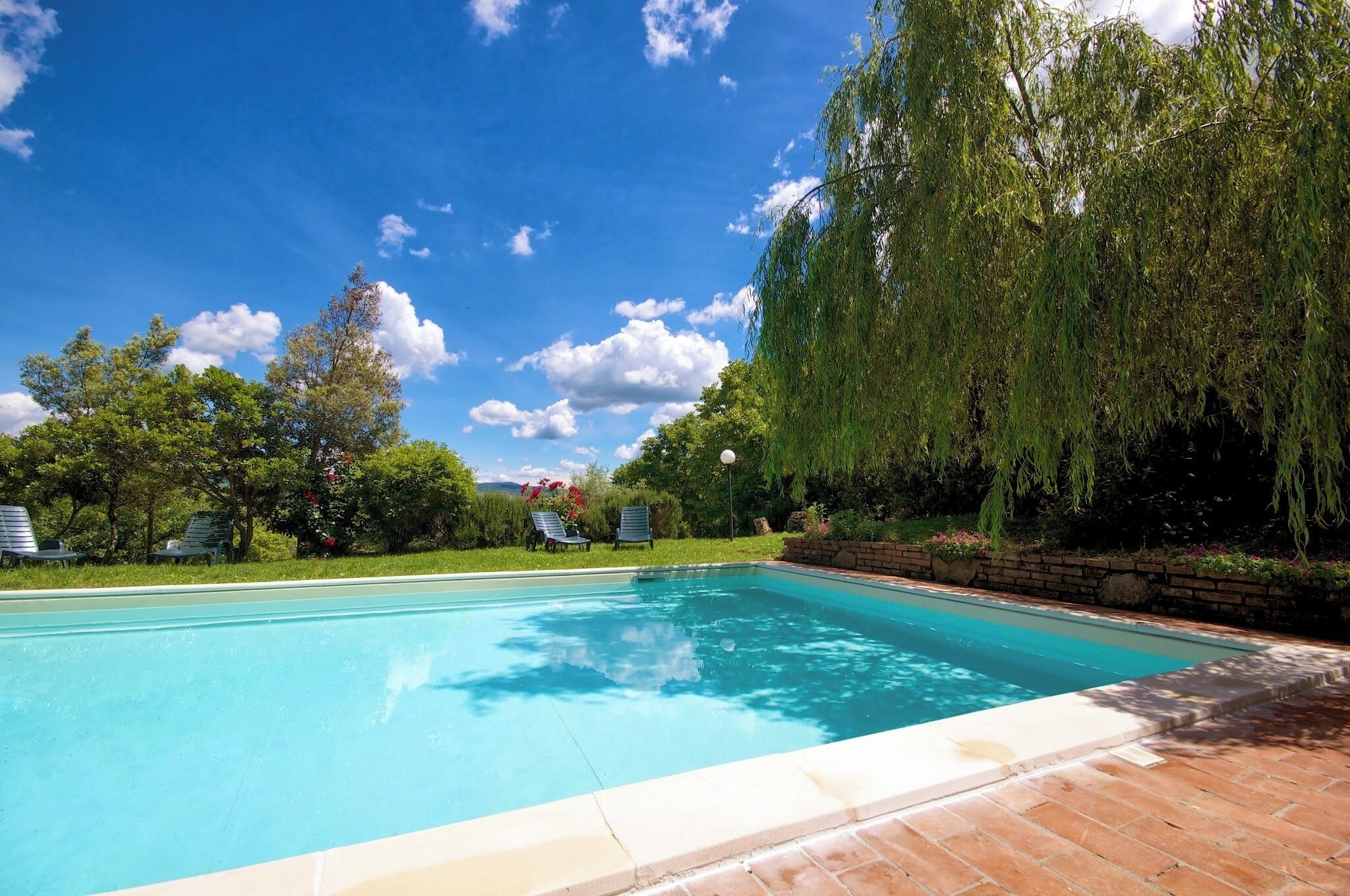 Piscina stagionale all'aperto