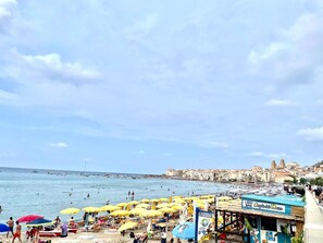 Beach nearby - Cefalù Pirandello House, very spacious facility, close to the sea and the center (Cefalù)