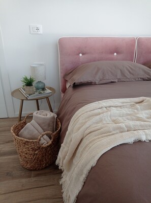 2 Schlafzimmer, Bügeleisen/Bügelbrett, Internetzugang, Bettwäsche