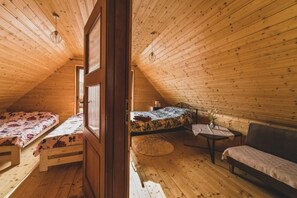 House | 3 bedrooms, iron/ironing board, individually furnished, bed sheets - Holiday Home With Sauna, Jacuzzi, Private Pond (Lipusz)