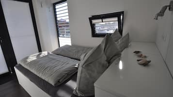 2 bedrooms, individually furnished