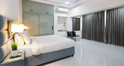 Tranquil 3-bedroom apartment with AC in vibrant Vishakapatnam