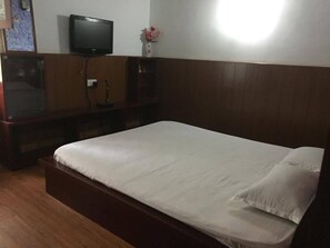 Comfort Double Room, Garden View | Free WiFi - Moon Mist Resort (Chikkamagaluru)