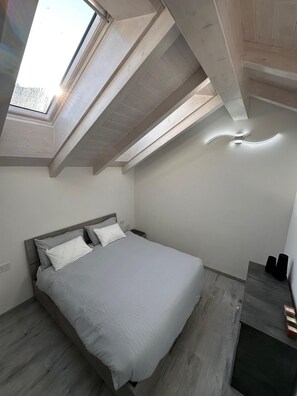 1 Schlafzimmer, Bügeleisen/Bügelbrett, Reisekinderbett, kostenloses WLAN