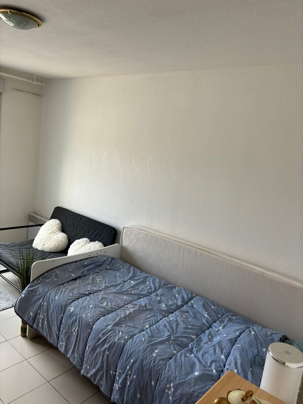 Nicht klassifiziertes Bild, 1 von 6, Schaltfläche