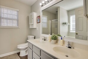 Ev (3 Bedrooms) | İç mekân