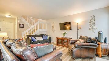 Apartment (2 Bedrooms) | Bahagian dalam