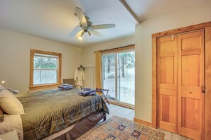 Interior - Great for Families! Woodsy Haven in Bethlehem (Bethlehem)