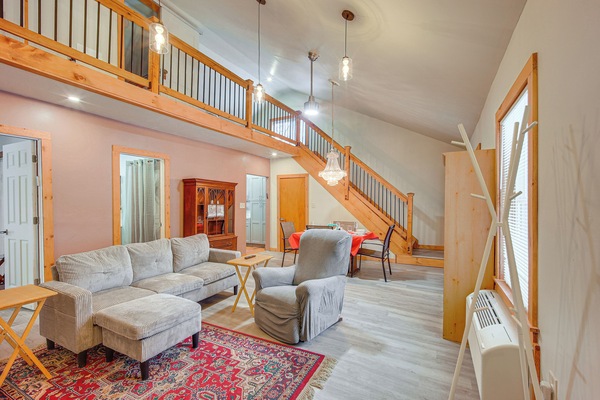 House (3 Bedrooms) | Interior