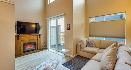 4 Mi to Dtwn, Commuter-friendly Apt in Tacoma
