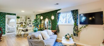 Work & Play Near Old Town Arvada: Pets Welcome!