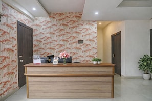 Reception - Hotel Triveni Inn (Prayagraj)