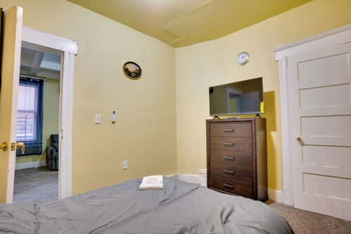 2 Mi to Rutgers University! Urban Hub Near Parks