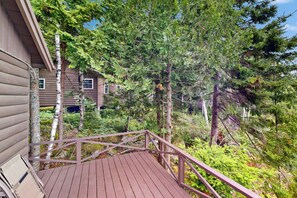 House (1 Bedroom) | Interior - Breathtaking Views! Cozy Log Cabin in Northport (Lincolnville)