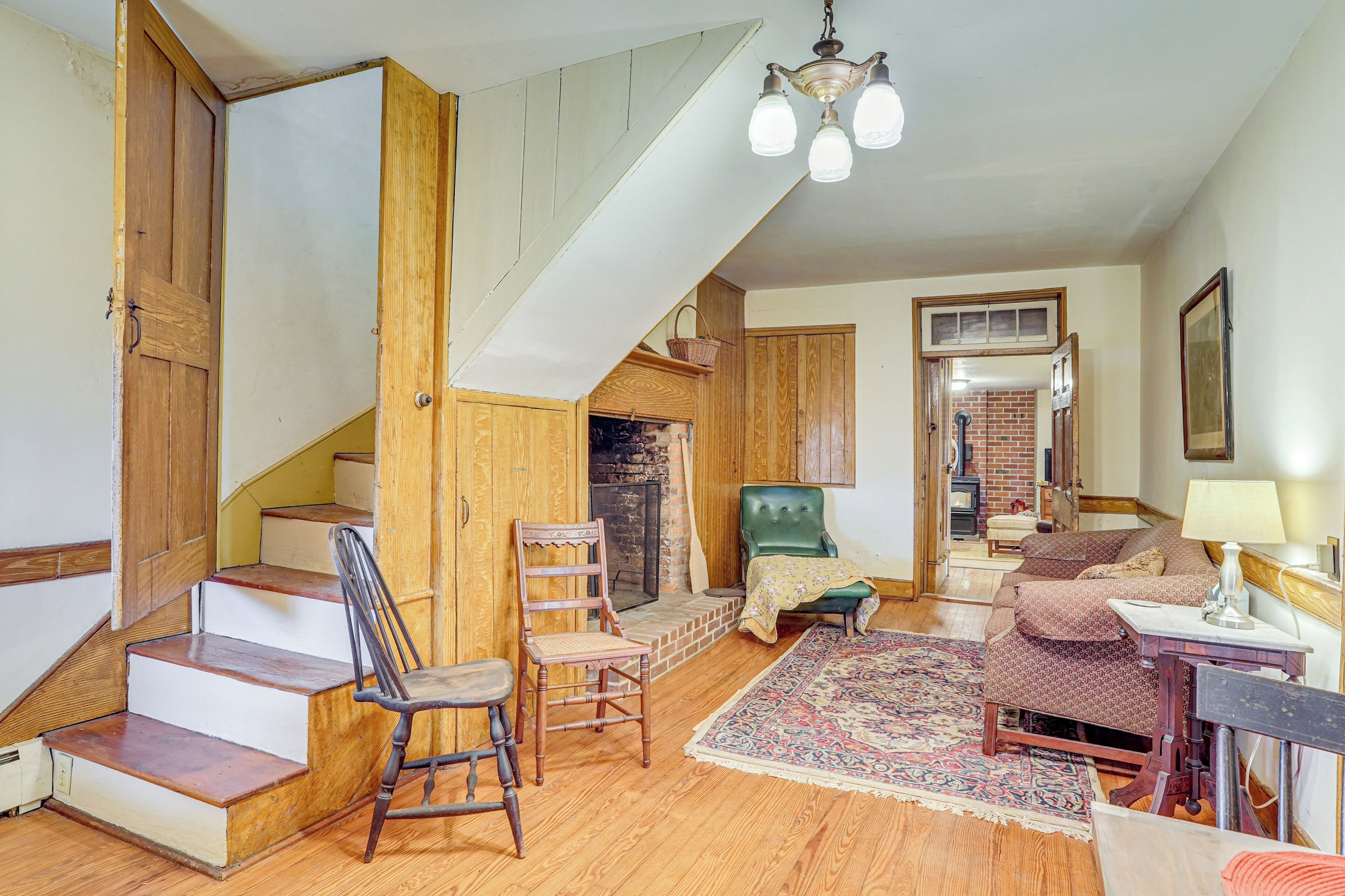 House (3 Bedrooms) | Interior
