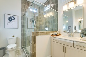 House (2 Bedrooms) | Interior - Lake Greenwood Access: Modern Escape w/ Patio! (Greenwood)