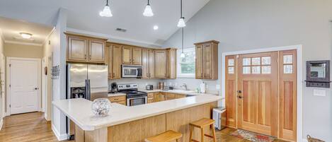 House (4 Bedrooms) | Interior