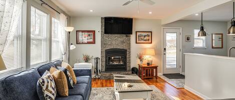 House (3 Bedrooms) | Front of property