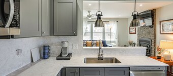 3 Mi to Washington College! Updated Home w/ Patio