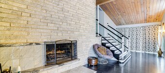 Pool, Gym & Basketball Court: Olympia Fields Home