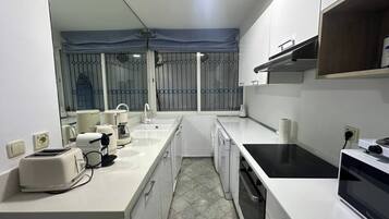 Apartamento, 2 quartos, para fumantes, sacada | Parte interna