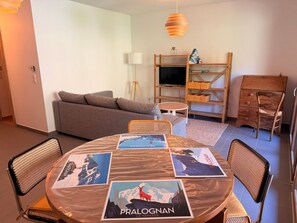 Interior - Modern apartment near center and cable car (Pralognan-la-Vanoise)
